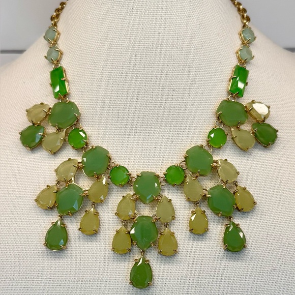 Stella & Dot Jewelry - ❇️🌟 Stella & Dot Emerald Green Crystal & Gold Tone Statement Bib Necklace